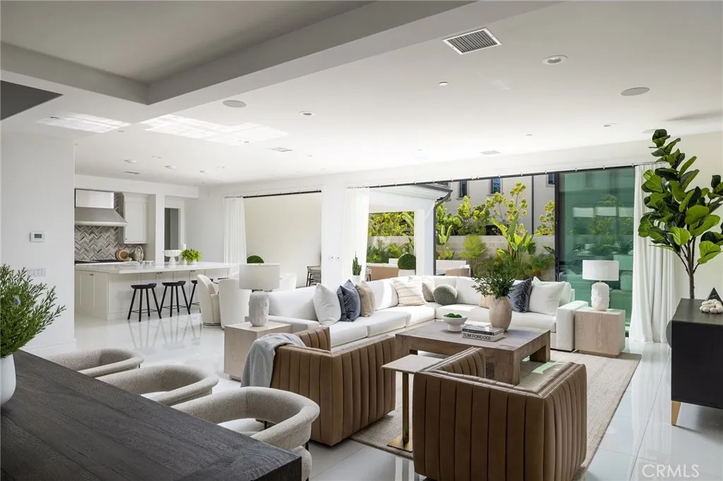 Additional image 14 of 104 Interstellar, Irvine, CA 92618