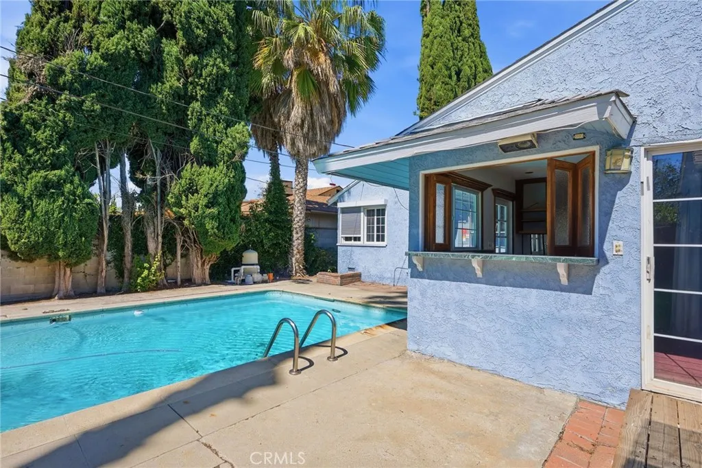 16036 Septo St, North Hills, CA 91343