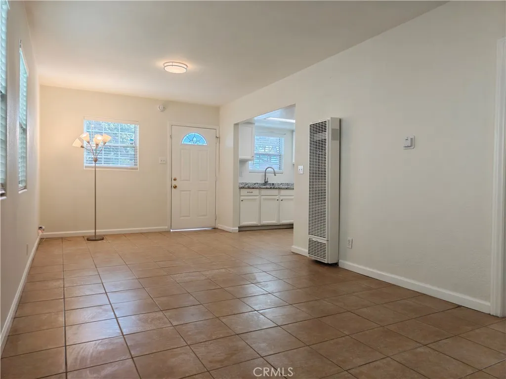 Additional image 8 of 2439 E 15th St, Long Beach, CA 90804