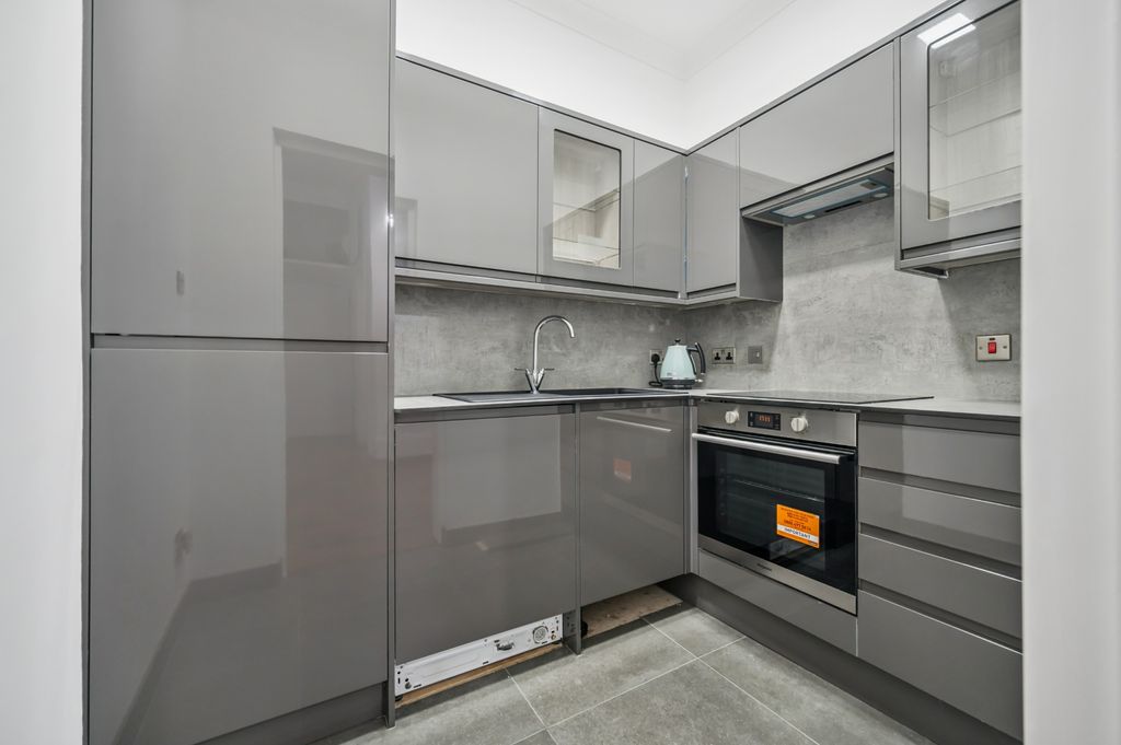 Additional image 3 of 3 bed flat to rentGreat George Street, Glasgow, Glasgow G12