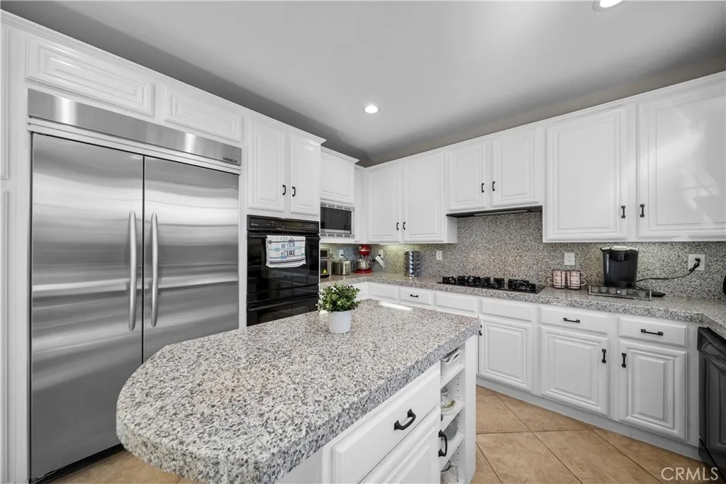 Additional image 99 of 23912 Lakeside Road, Valencia, CA 91355