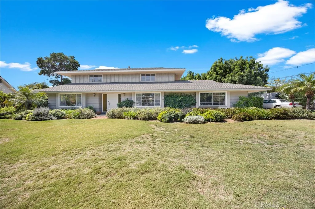 2032 Shelterwood Road, North Tustin, CA 92705