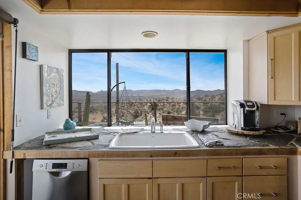 Additional image 14 of 56564 Nelson Avenue, Yucca Valley, CA 92284