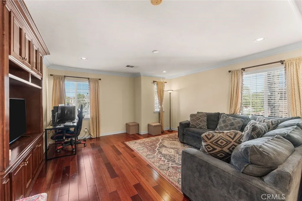 Additional image 106 of 17526 Dove Willow Street, Canyon Country, CA 91387