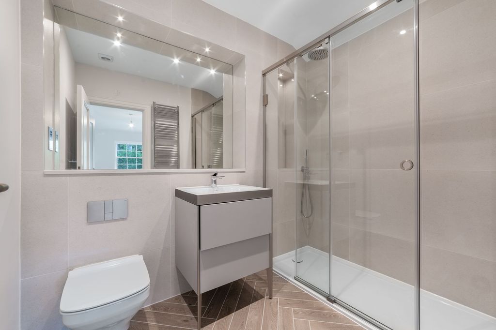 Additional image 9 of 4 bed terraced house to rentScholars Row, Sunningdale SL5