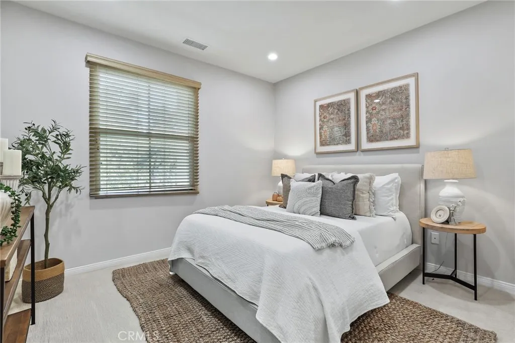 Additional image 57 of 67 Kempton, Irvine, CA 92620