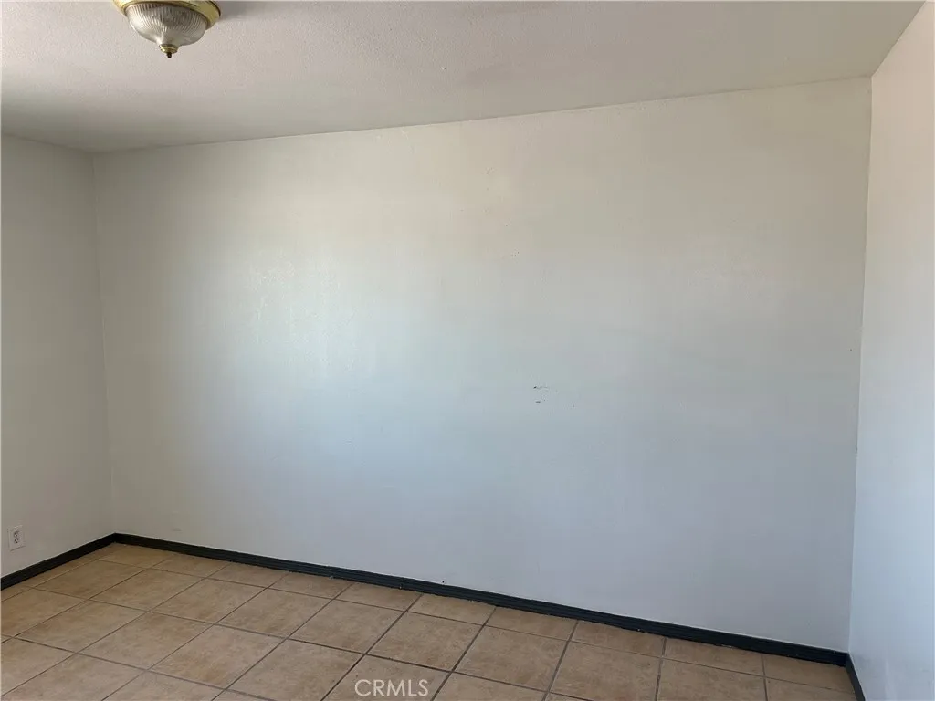 Additional image 15 of 709 Caliente Dr, Barstow, CA 92311
