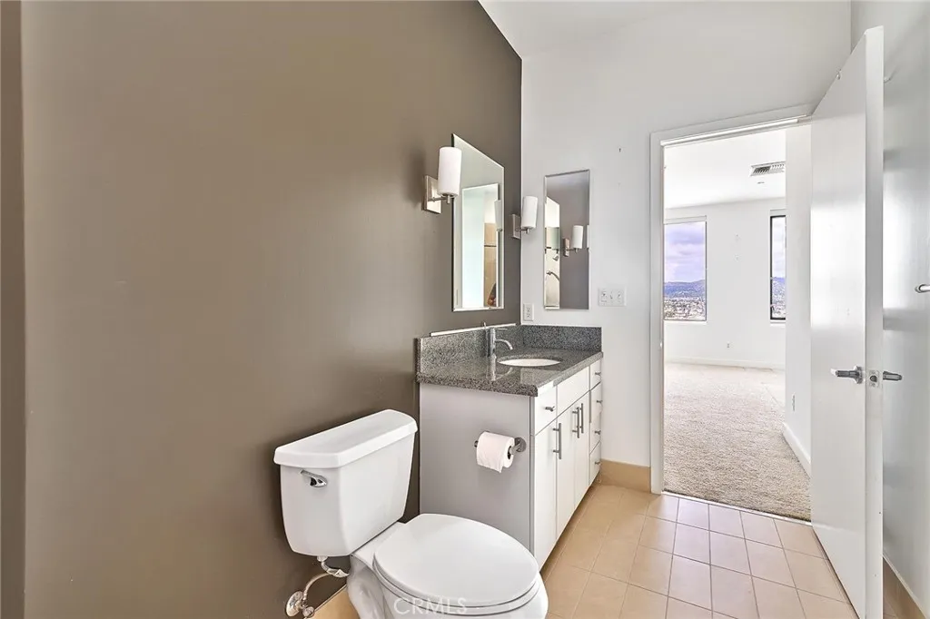 Additional image 8 of 3810 Wilshire Blvd Unit 1904, Los Angeles, CA 90010