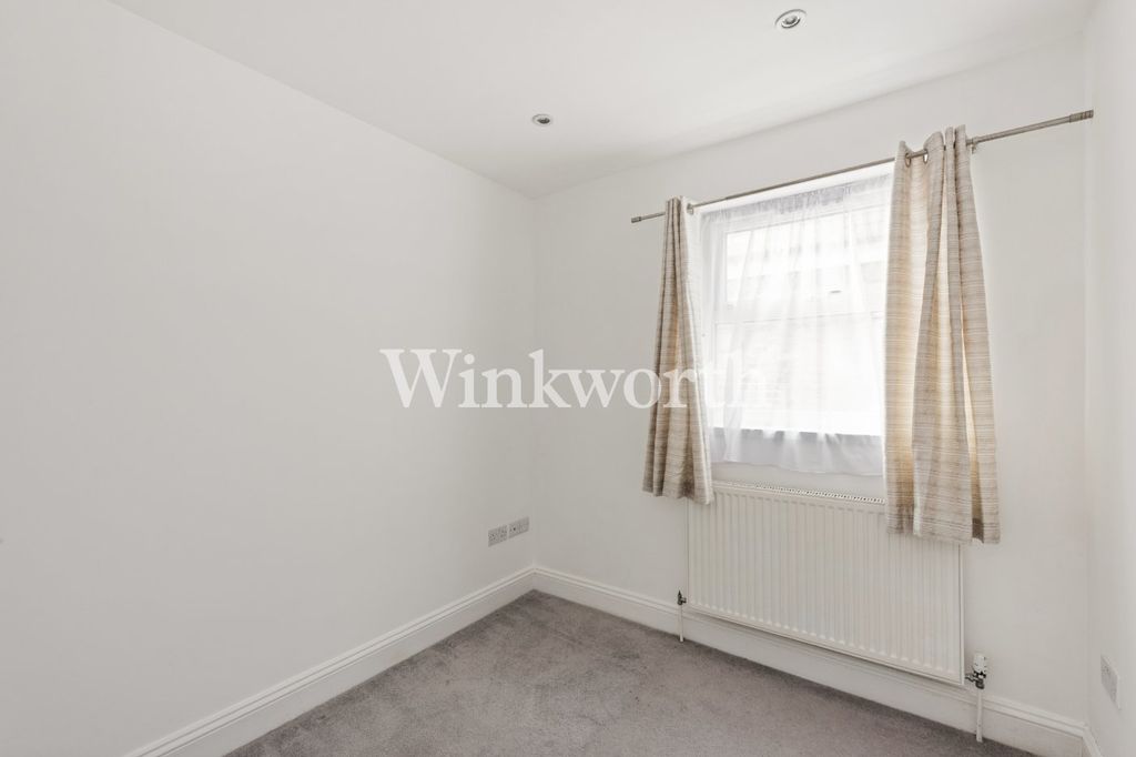 Additional image 12 of 3 bed flat to rentColeraine Road, London N8