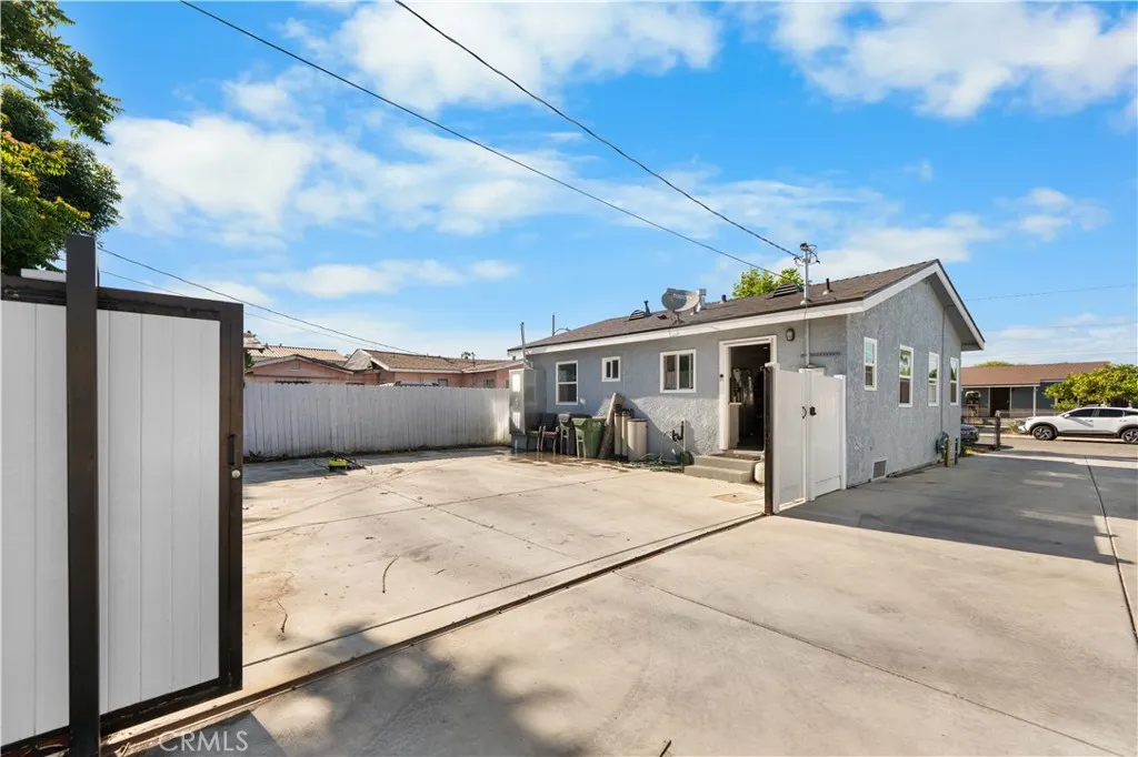 Additional image 17 of 408 W Poplar Street, Compton, CA 90220