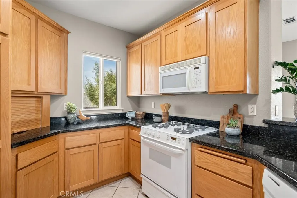 Additional image 11 of 1168 S 16th St, Grover Beach, CA 93433