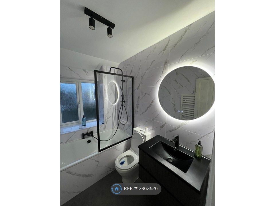 Additional image 16 of 4 bed semi-detached house to rentBowness Avenue, Nottingham NG6