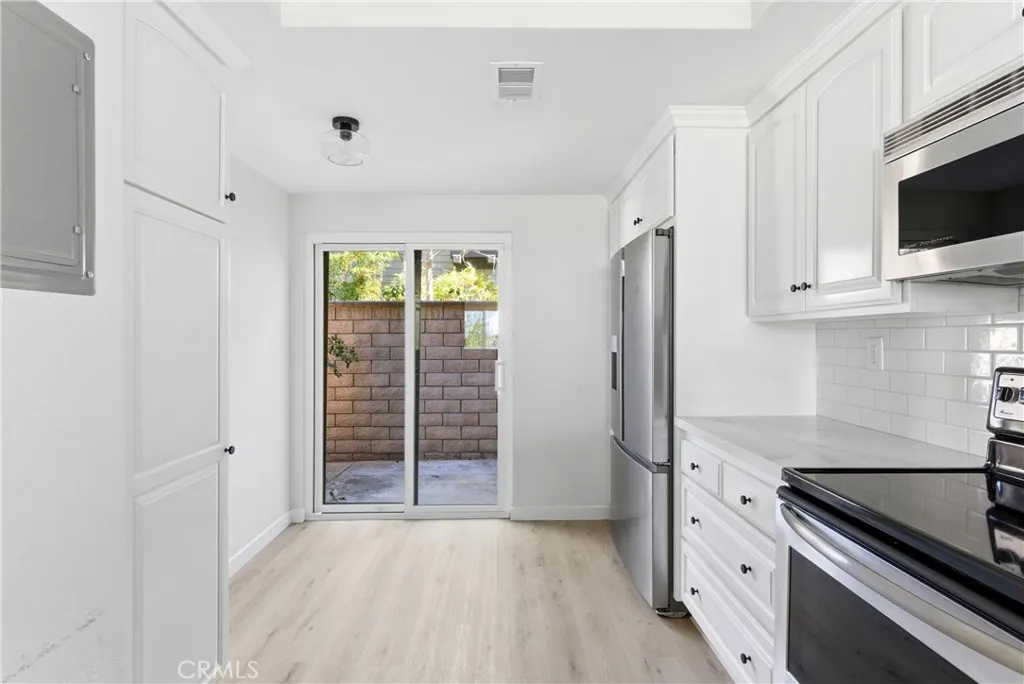 Additional image 16 of 1095 Mesa Bluff Dr, Costa Mesa, CA 92627