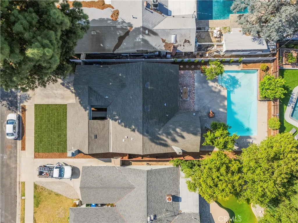 8923 Etiwanda Ave, Northridge, CA 91325