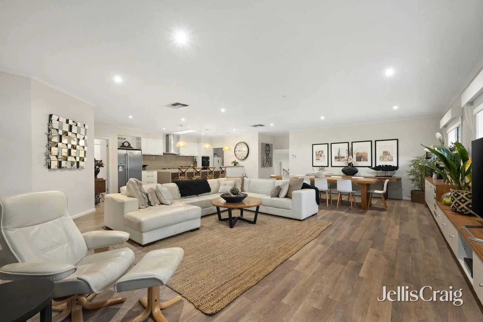 Additional image 7 of 5 Chevalier Crescent, Mooroolbark VIC 3138