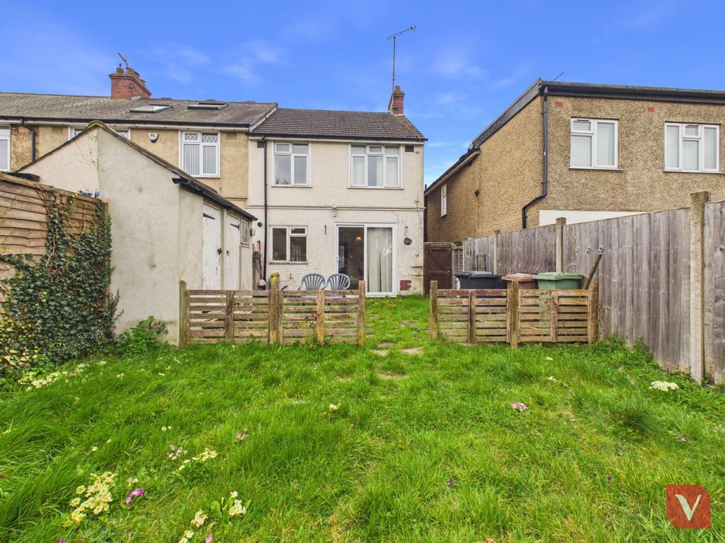 Additional image 14 of 3 bed end terrace house to rentPoynters Road, Luton LU4
