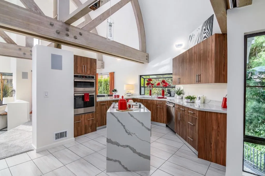 Additional image 68 of 6105 Avenida Chamnez, La Jolla, CA 92037