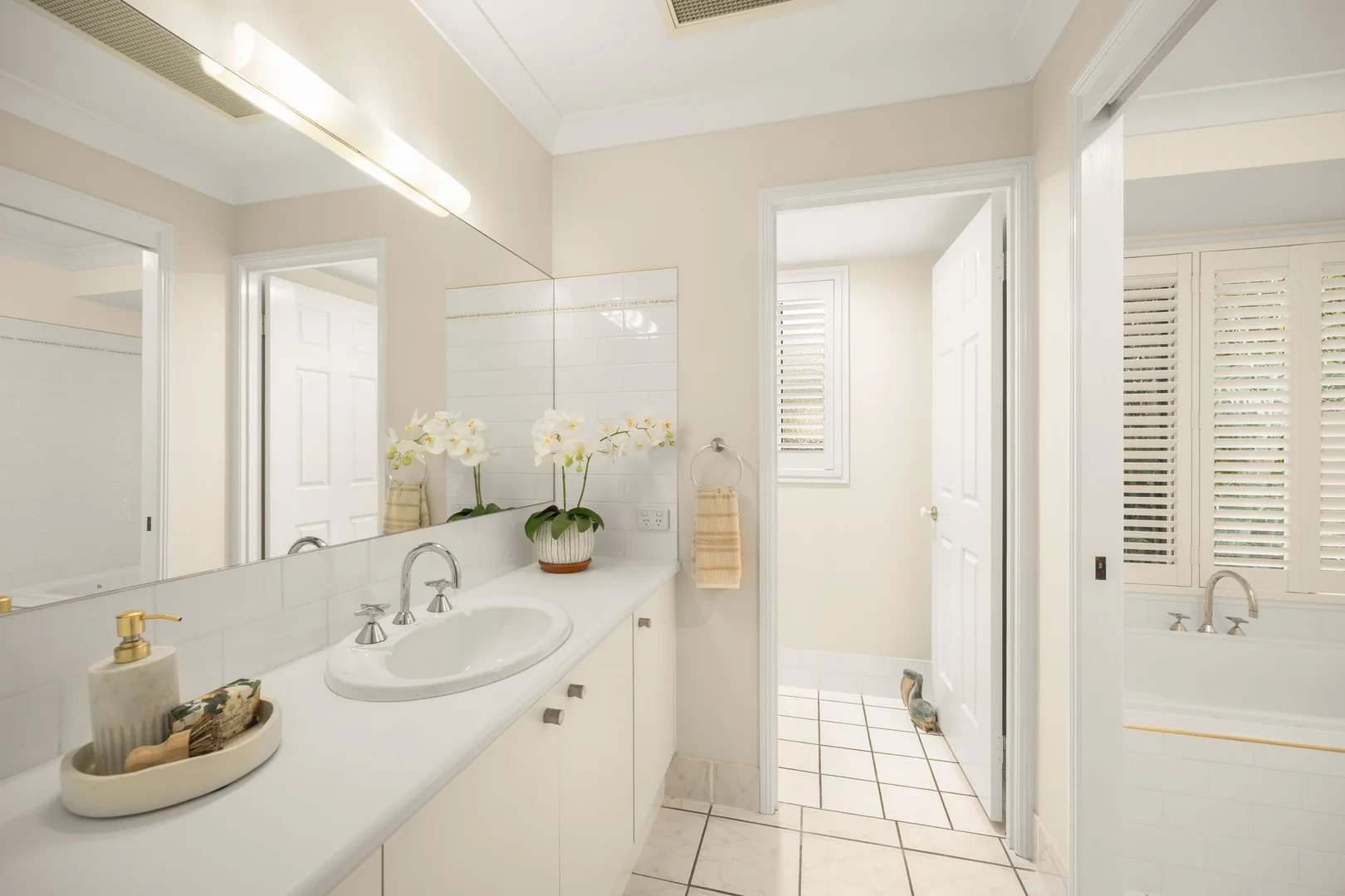 Additional image 11 of 11 Roberts Court, Brookfield QLD 4069
