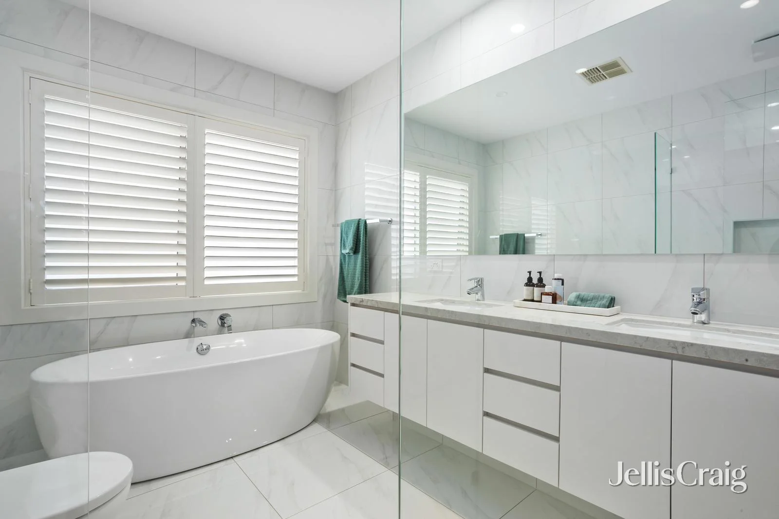 Additional image 17 of 12 Kinsale Crescent, Balwyn VIC 3103