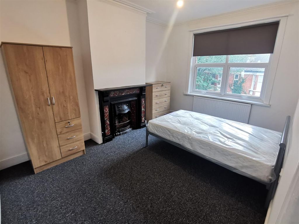 Additional image 6 of 5 bed terraced house to rentRiley Road, Brighton BN2