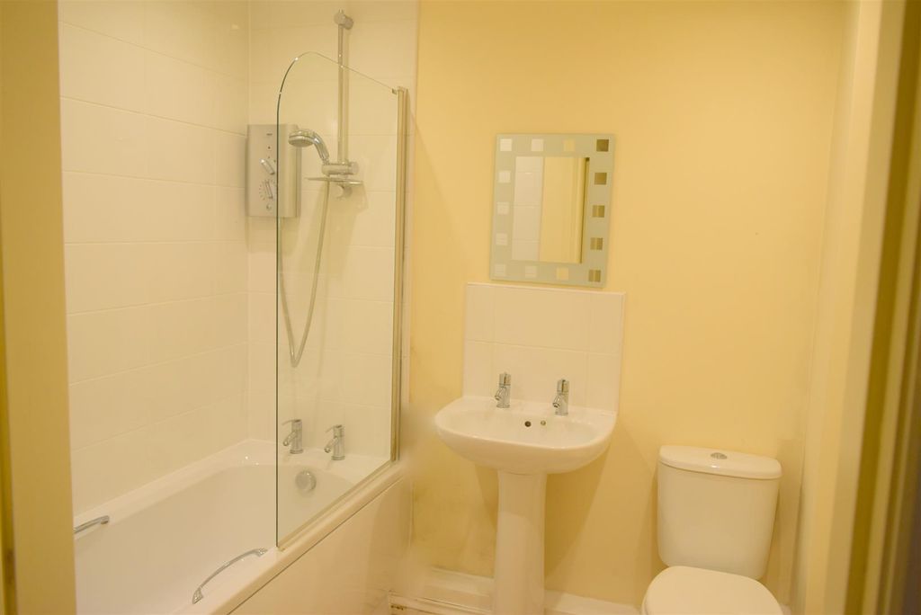 Additional image 4 of Studio to rentBlacon Point Road, Chester CH1