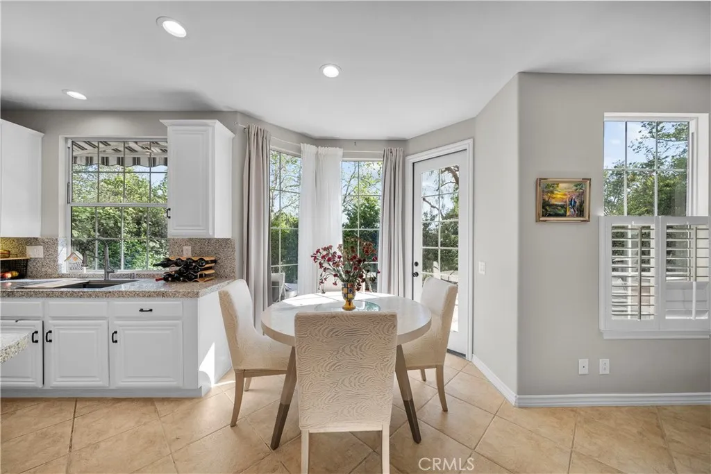 Additional image 95 of 23912 Lakeside Road, Valencia, CA 91355