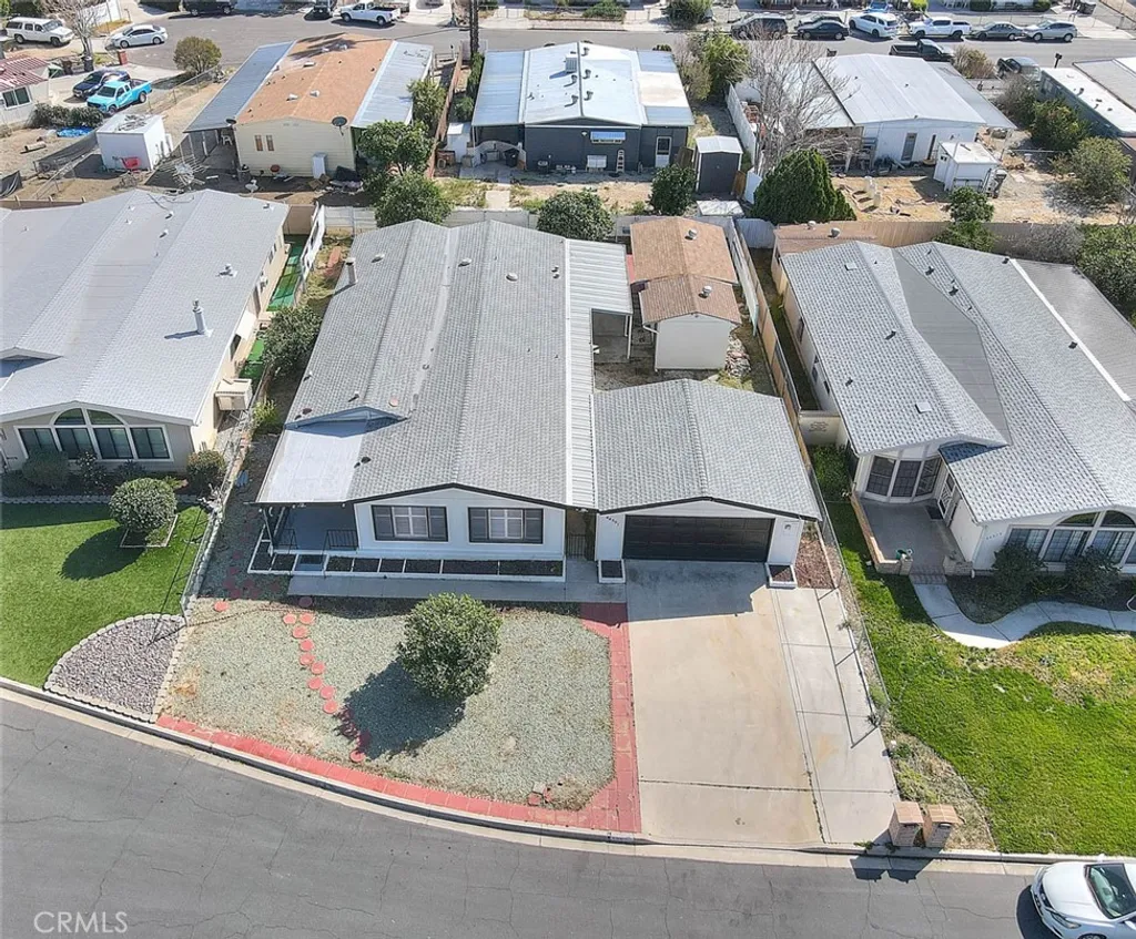 44591 Springwood Cir, Hemet, CA 92544