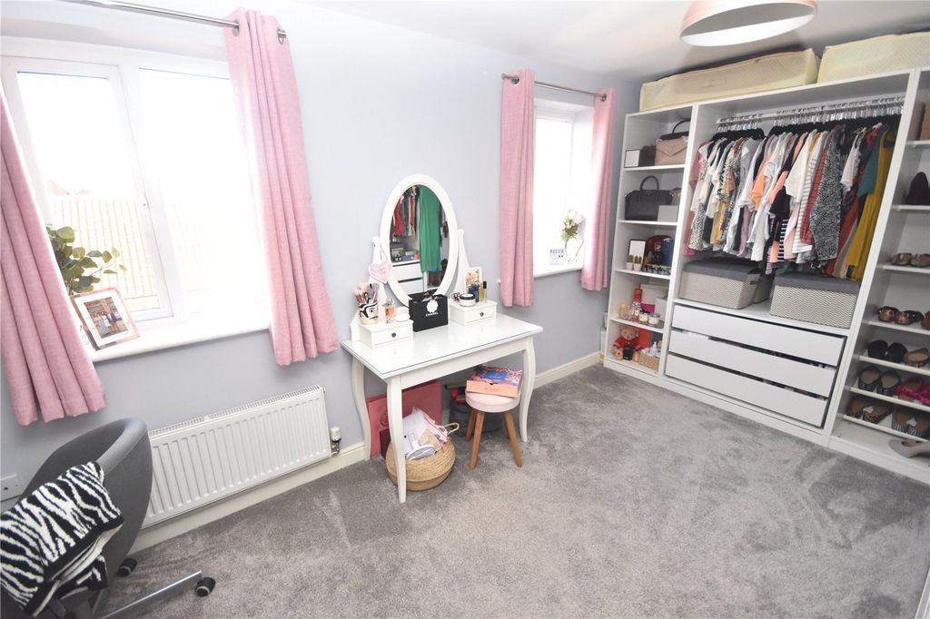 Additional image 7 of 4 bed semi-detached house to rentTundra Walk, Bridgwater, Somerset TA6