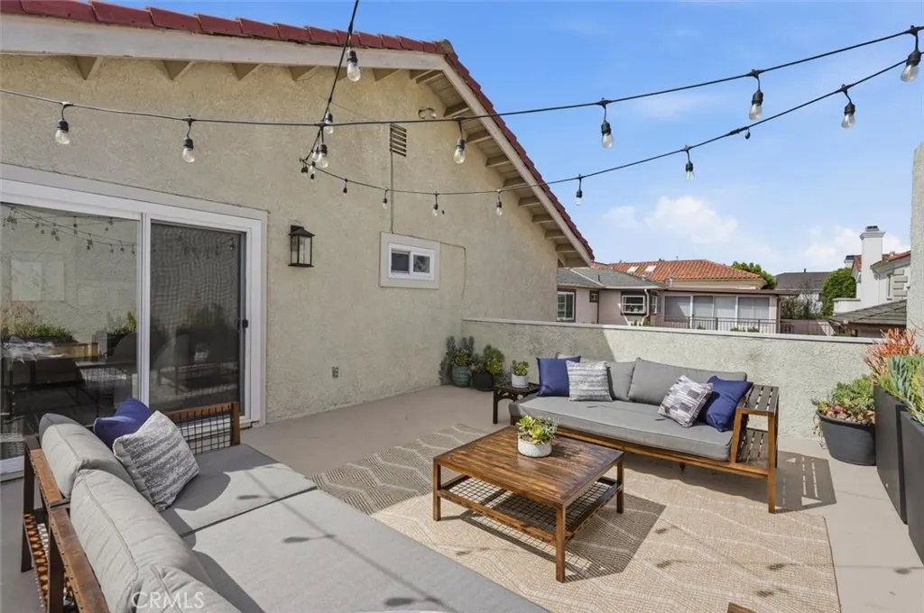 Additional image 118 of 2220 Clark Ln #B, Redondo Beach, CA 90278
