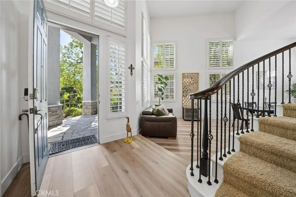 Additional image 80 of 23327 Summerglen Place, Valencia, CA 91354