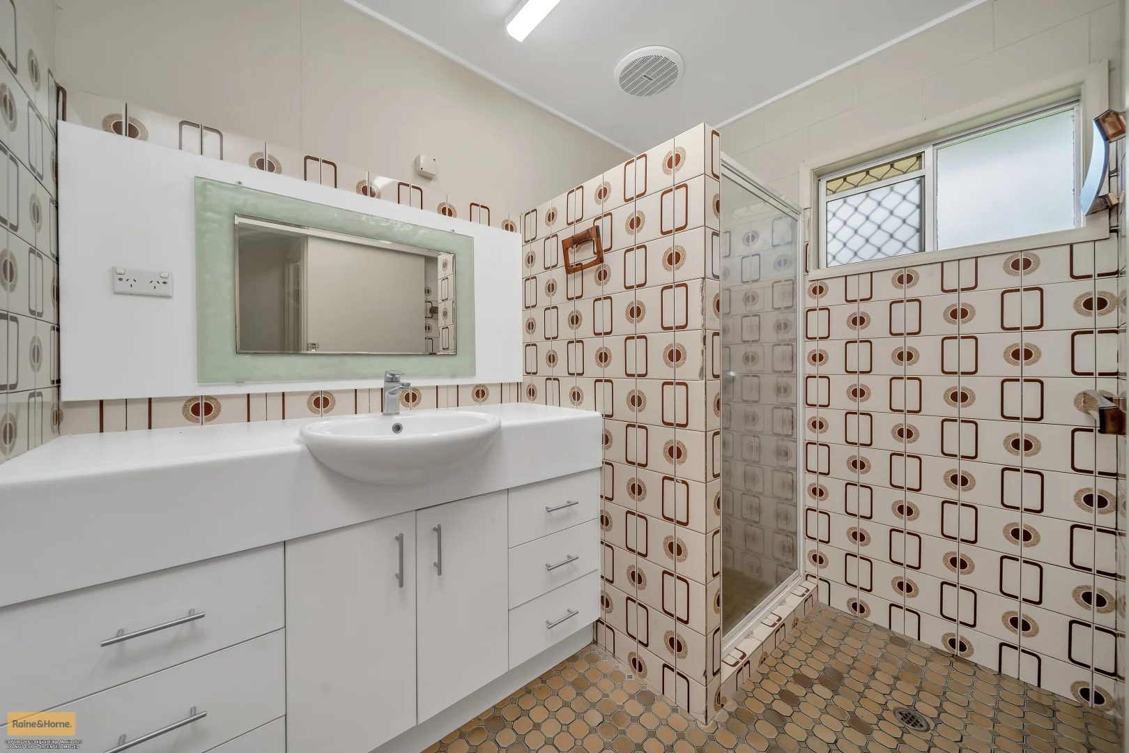 Additional image 11 of 19 Terka Street, Innisfail Estate QLD 4860