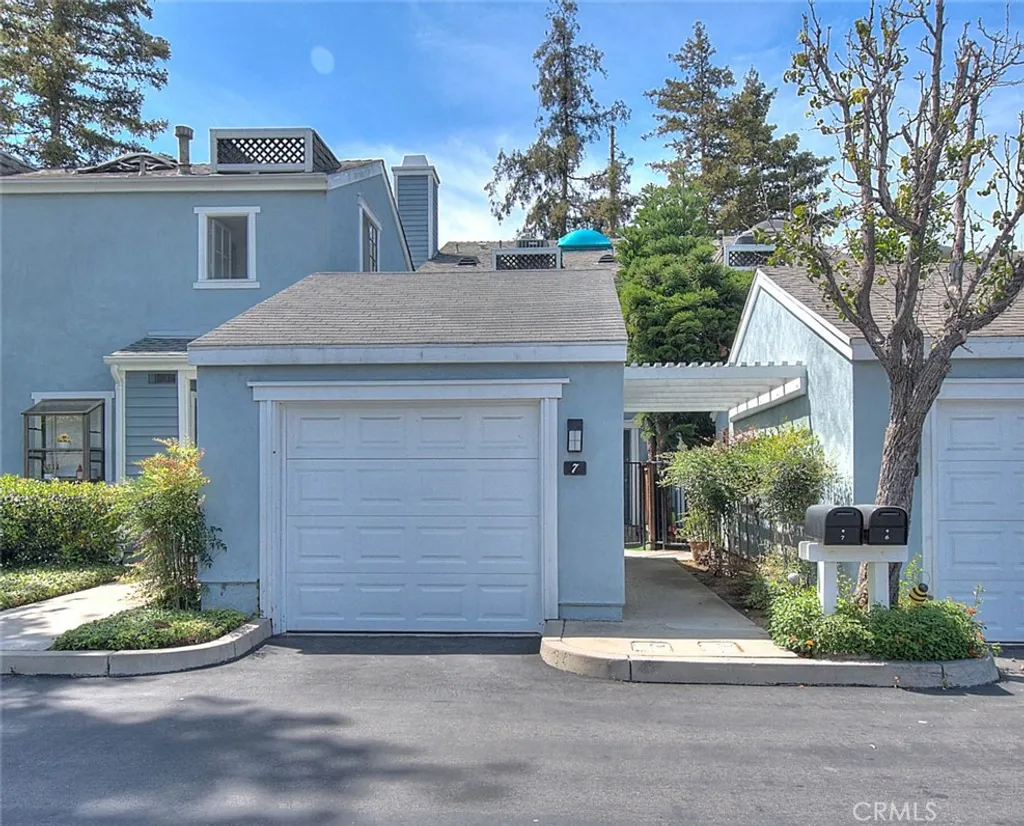 Additional image 5 of 700 E Lake Drive E Unit 7, Orange, CA 92866