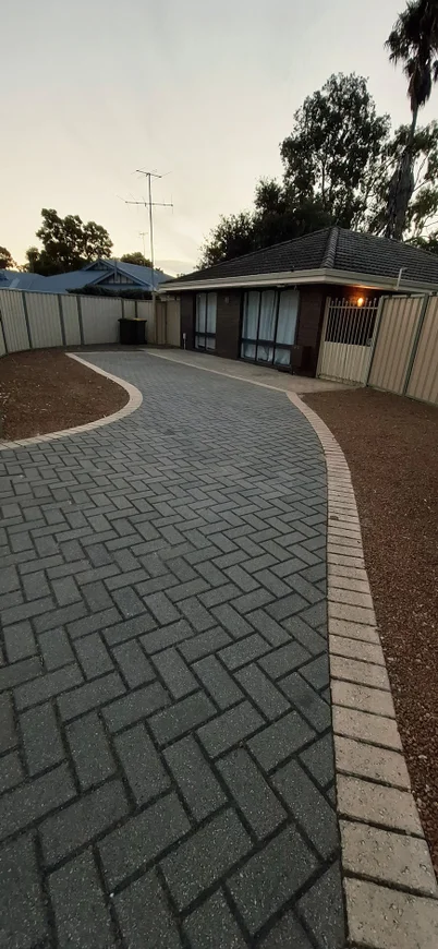 Additional image 2 of 1/7 Jupiter Way, Greenfields WA 6210