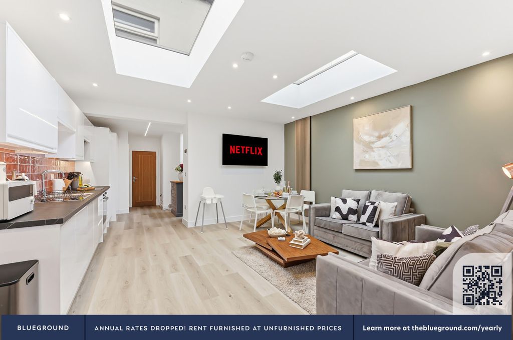 3 bed flat to rentNorthampton NN2 photo 3