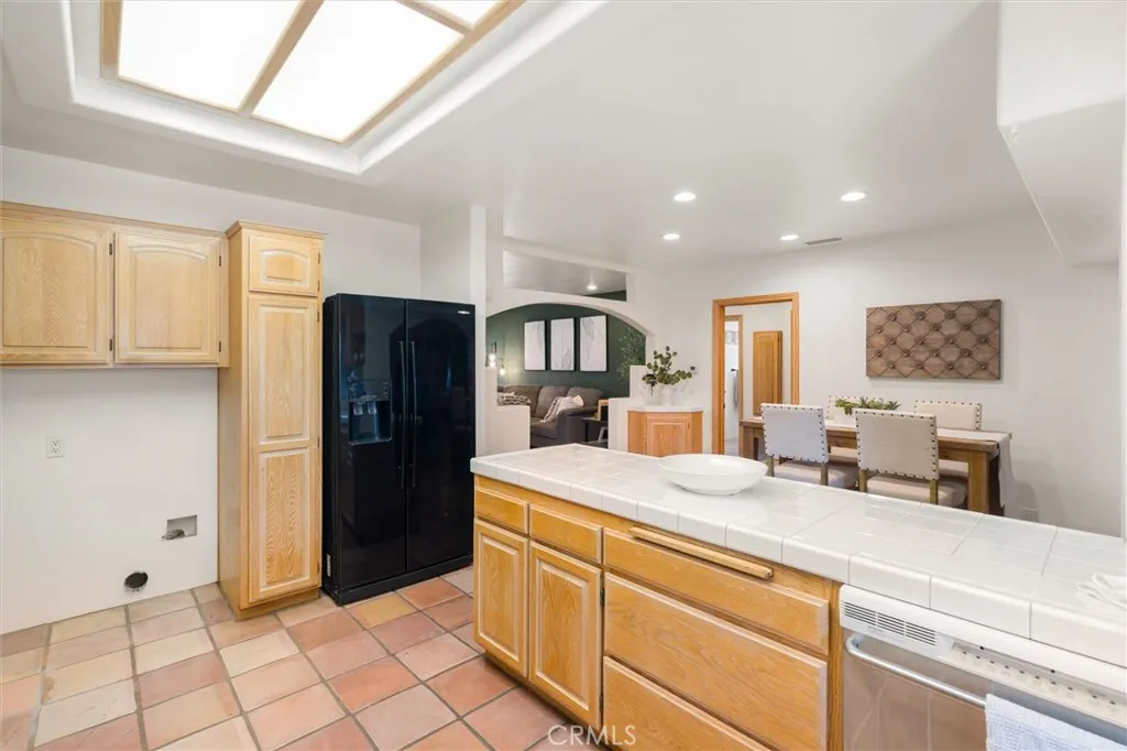 Additional image 12 of 518 W 213th St, Carson, CA 90745