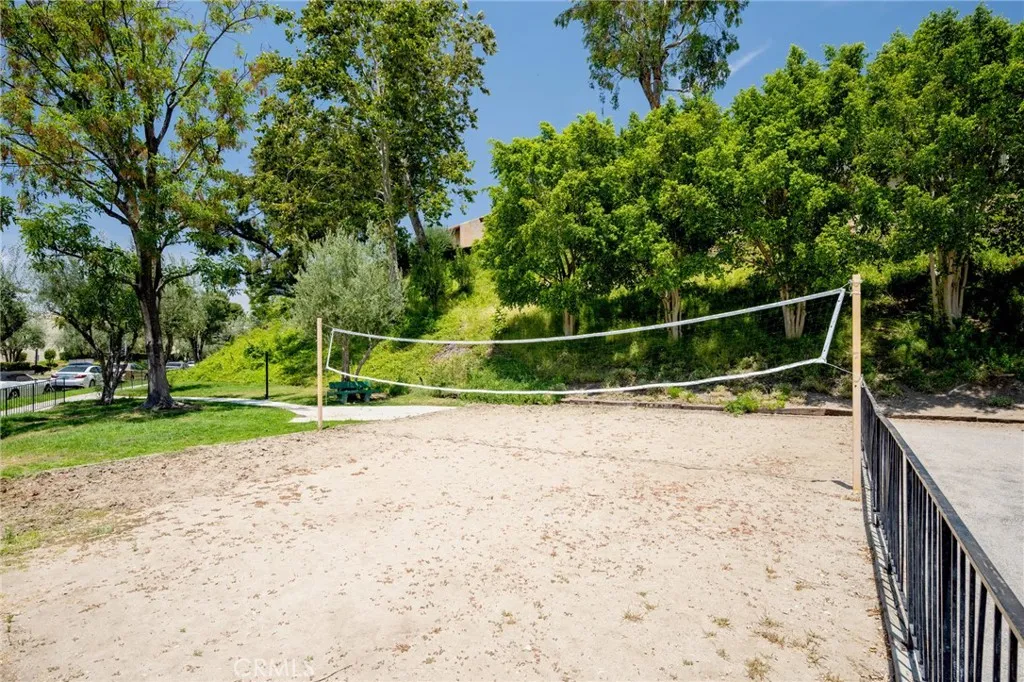 Additional image 76 of 9555 Via Venezia, Burbank, CA 91504