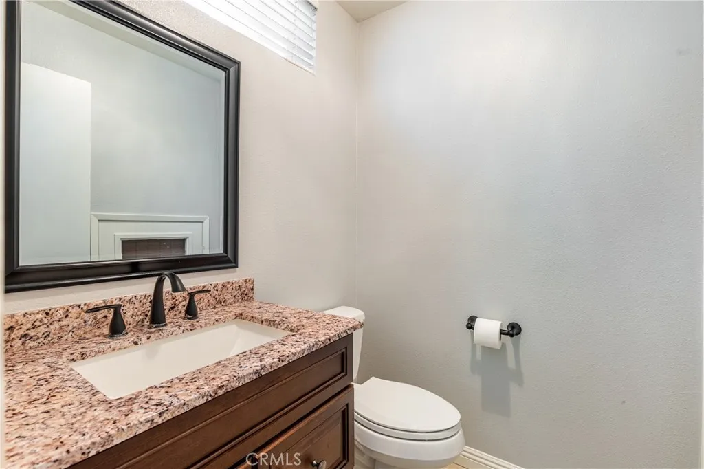 Additional image 28 of 22701 Copper Hill Dr Unit 33, Saugus, CA 91350