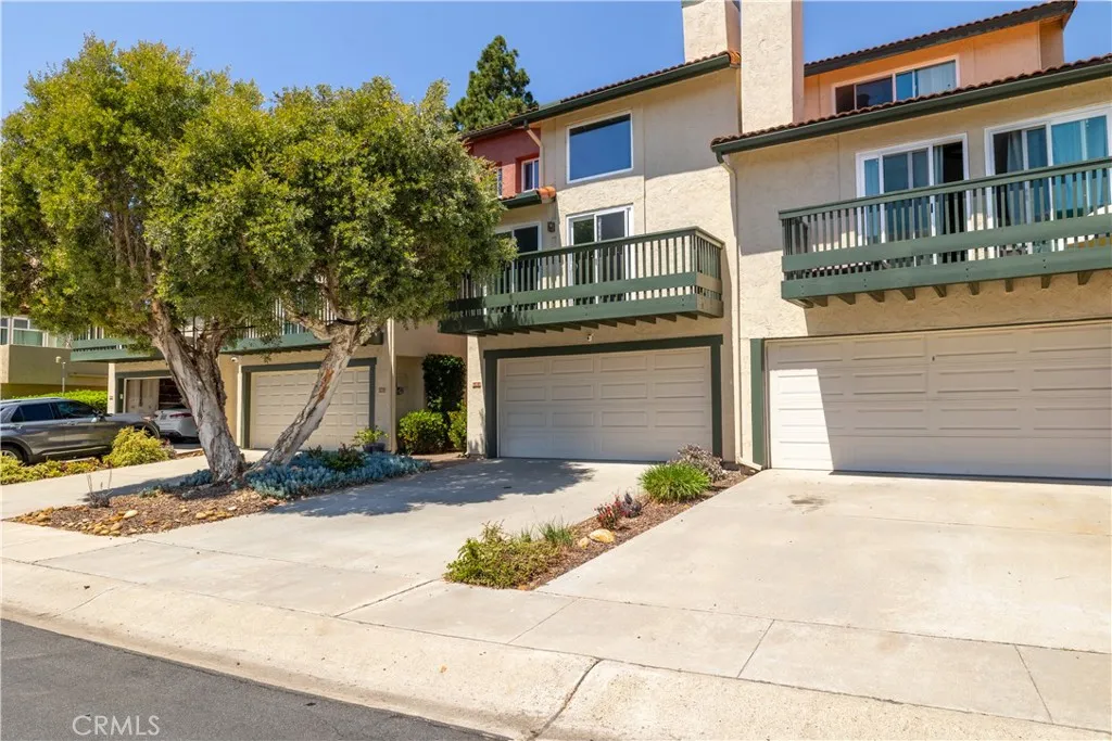 Additional image 24 of 6958 Camino Pacheco, San Diego, CA 92111