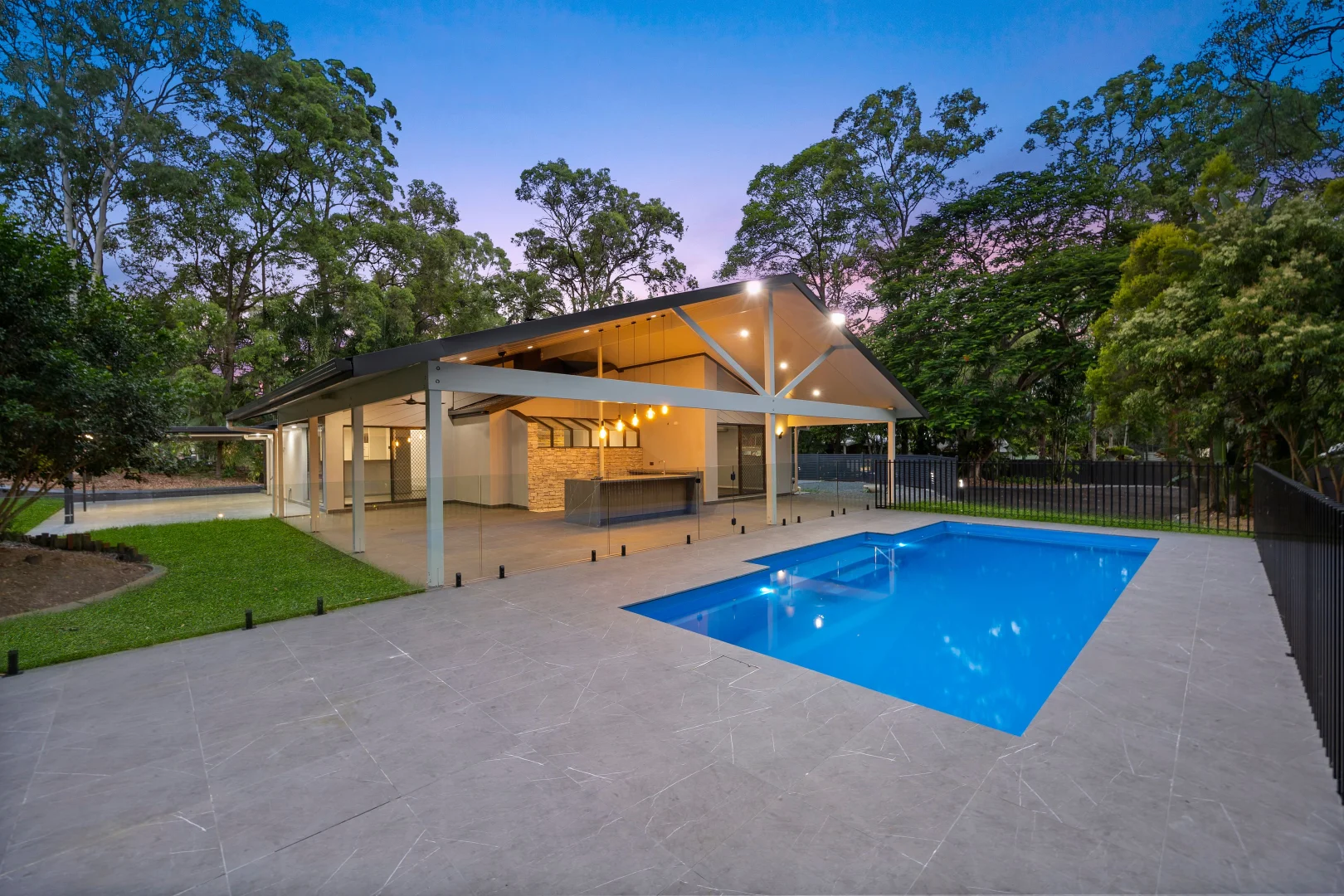 71 Scribner Avenue, Forestdale QLD 4118 photo 4
