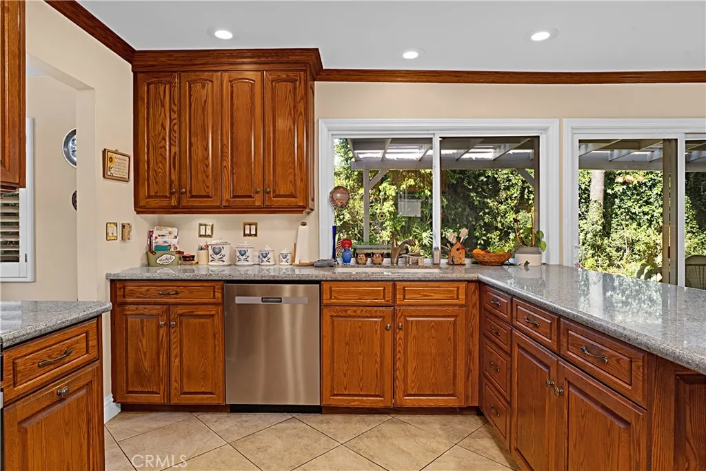 Additional image 14 of 6547 E Marengo Dr, Anaheim, CA 92807