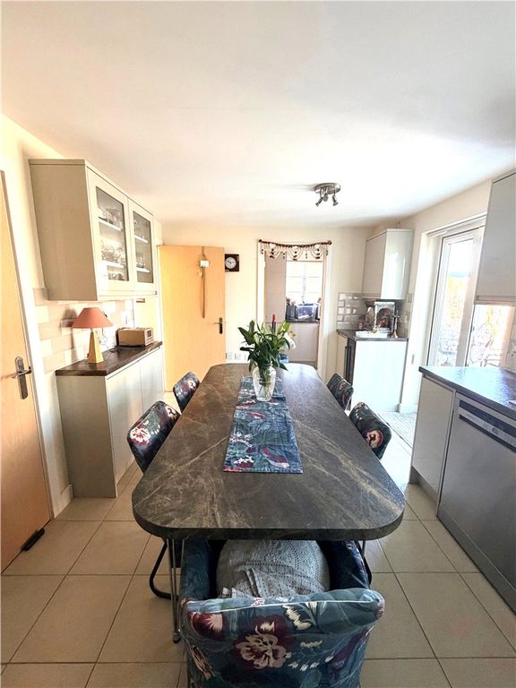 Additional image 2 of 4 bed detached house to rentThe Meadows, Grange Park, Northampton, Northamptonshire NN4
