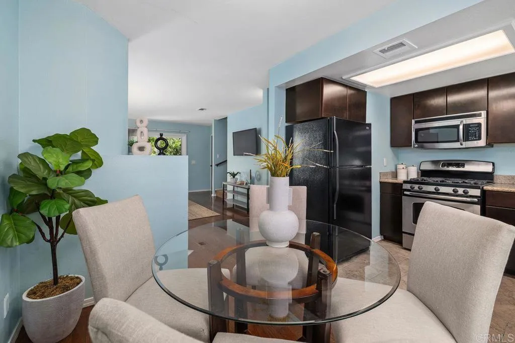 Additional image 8 of 4523 College Way Unit E, San Diego, CA 92115