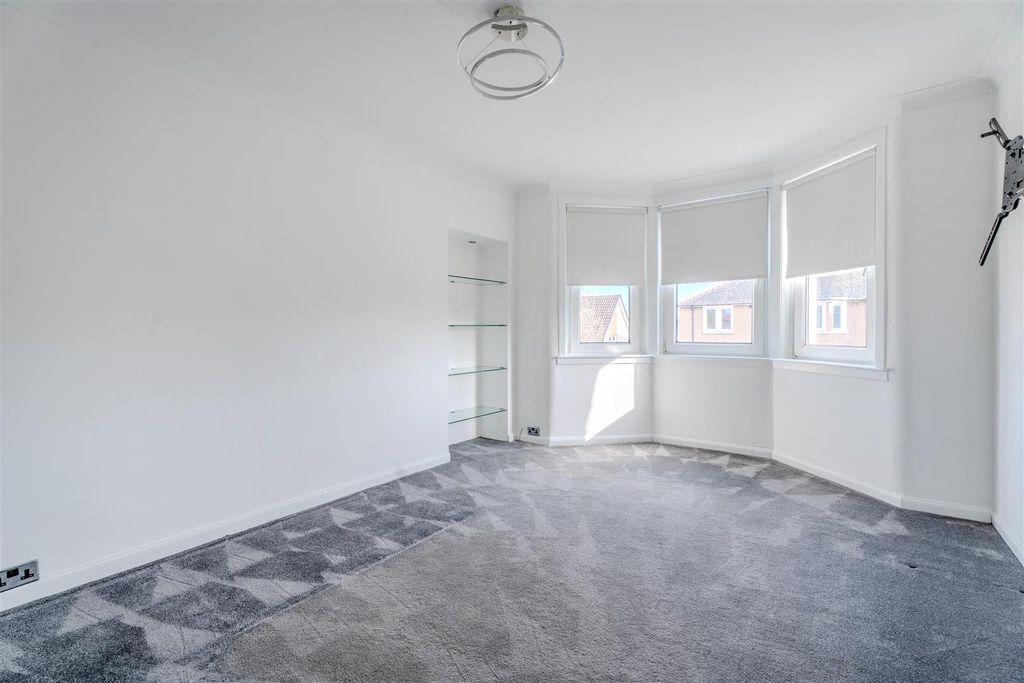 Additional image 7 of 2 bed flat to rentLadywell Road, Motherwell ML1