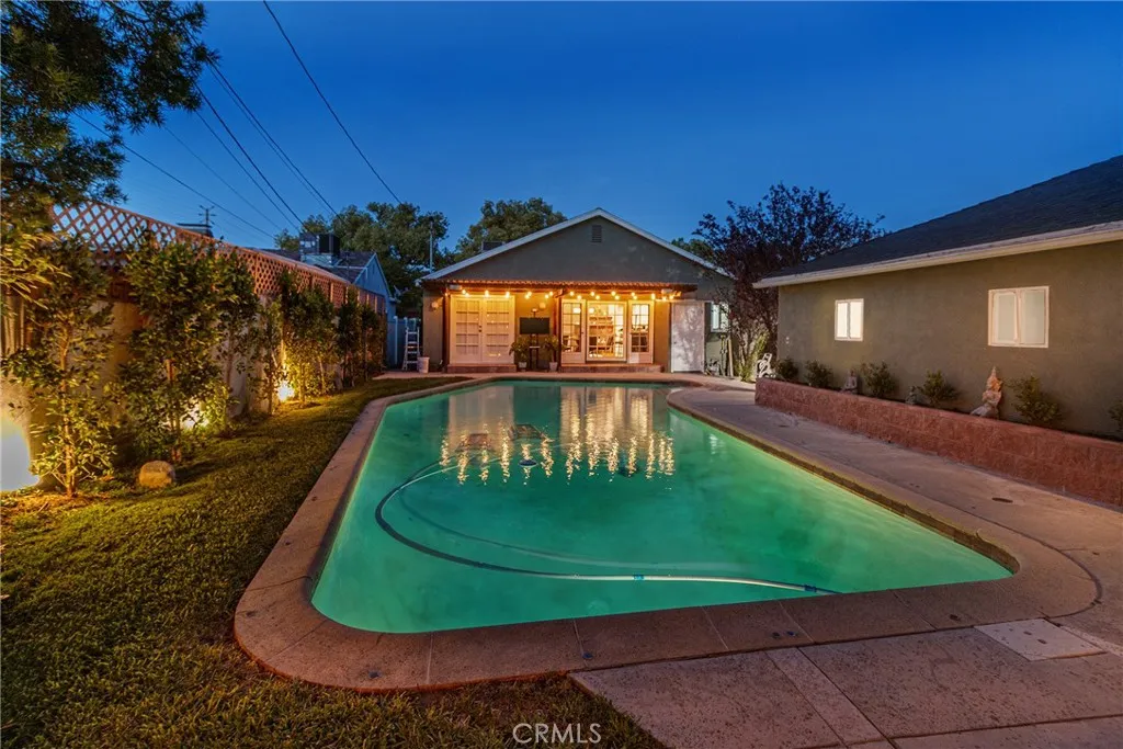 Additional image 62 of 409 S Lamer St, Burbank, CA 91506