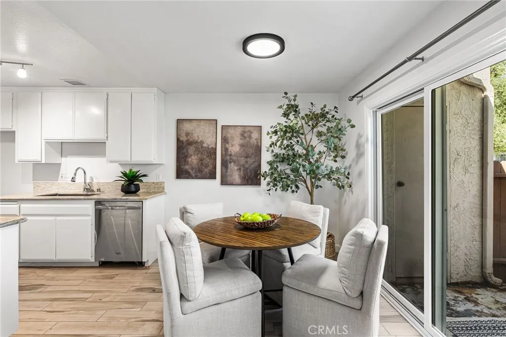 Additional image 13 of 17572 Vandenberg Lane Unit 4, Tustin, CA 92780