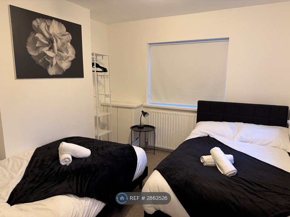 Additional image 26 of 4 bed semi-detached house to rentBowness Avenue, Nottingham NG6