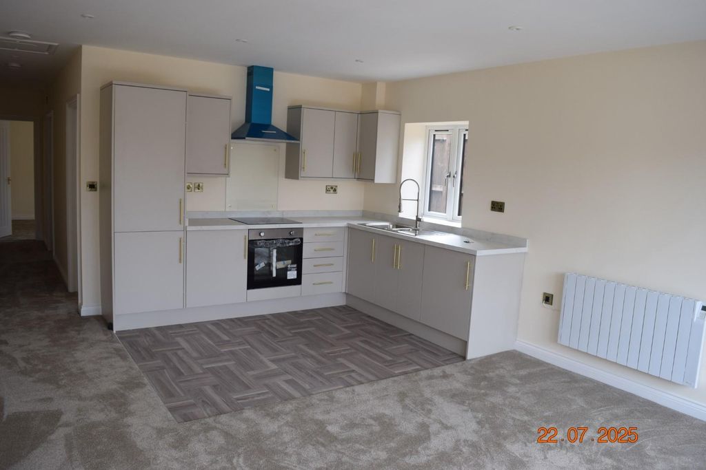 Additional image 8 of 2 bed flat to rentEdithmead, Highbridge TA9
