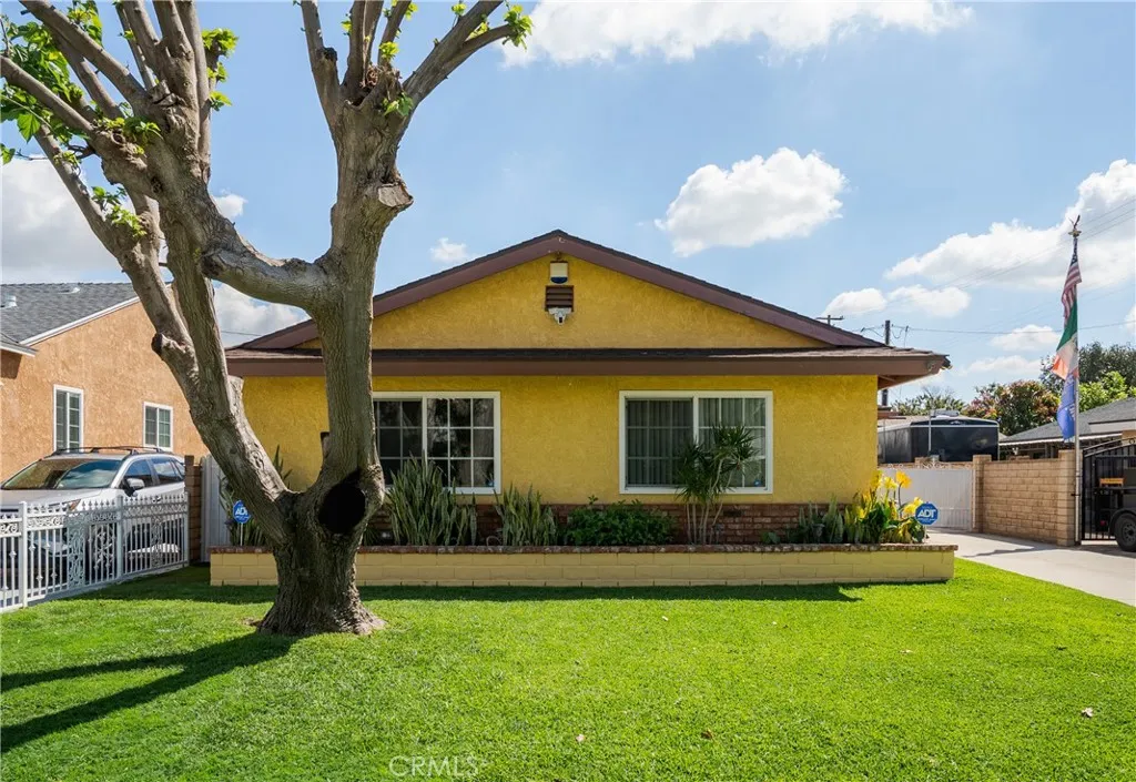 Additional image 3 of 232 N Aspan Ave, Azusa, CA 91702
