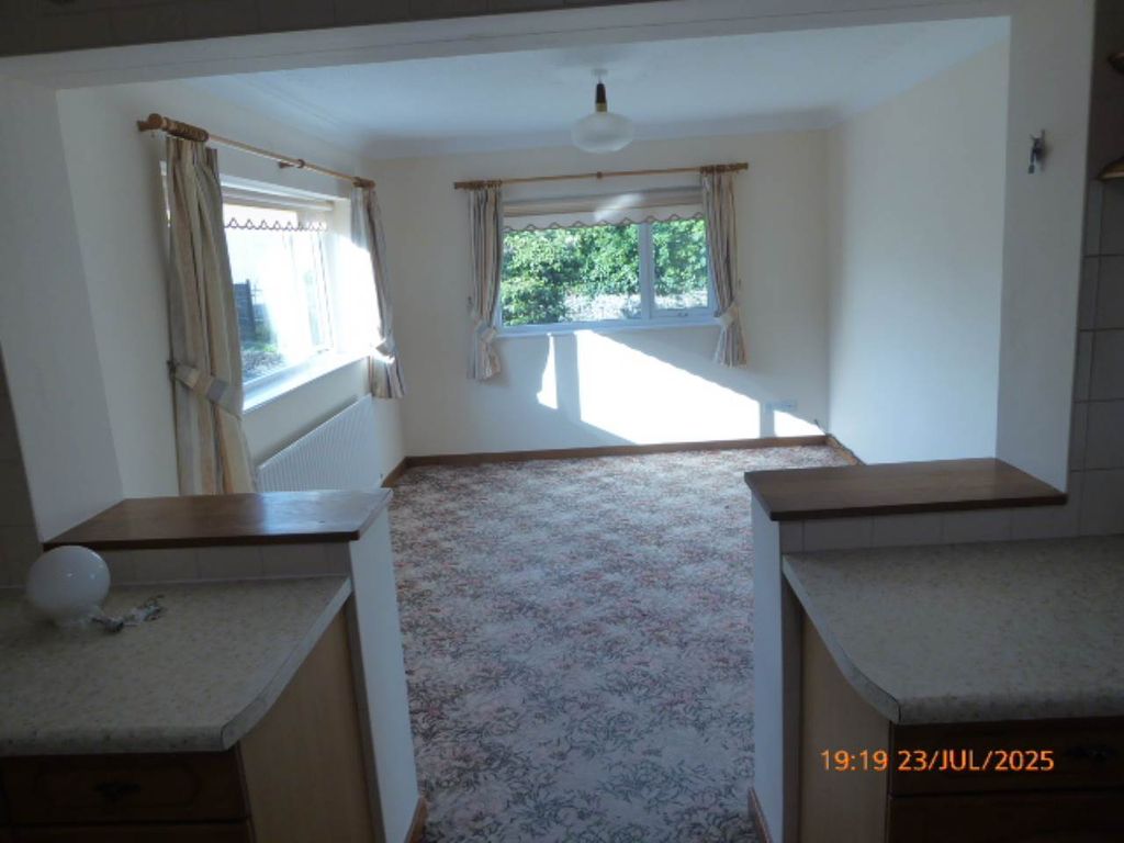 Additional image 11 of 3 bed bungalow to rentManor Way, Llanllwch, Carmarthen SA31