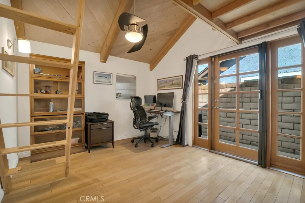 Additional image 75 of 6305 Crebs Ave, Tarzana, CA 91335